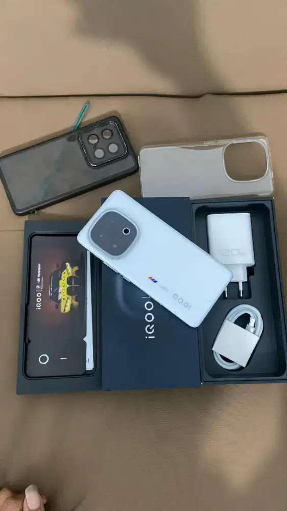 IQoo 13 (16+16/512GB) fullset