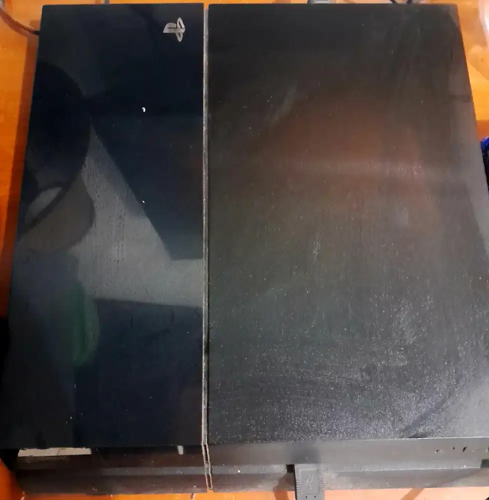 JUAL PS 4 fat 500GB ORIGINAL