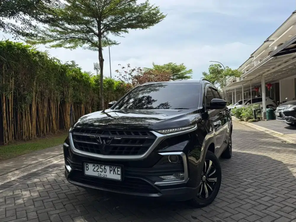 Wuling Almaz T Lux + SC 7 Seater