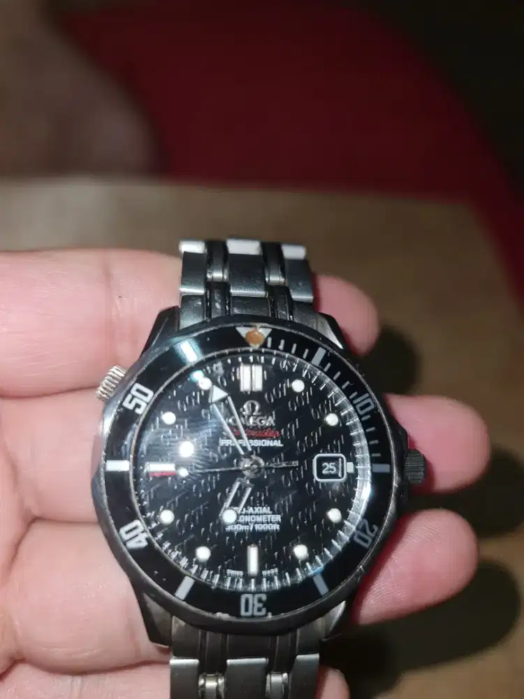 Jam tangan omega 007 automatic