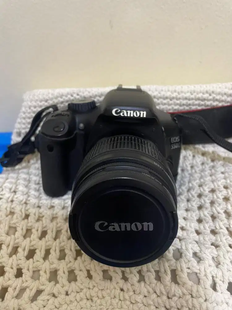 Kamera SLR CANON EOS 550d