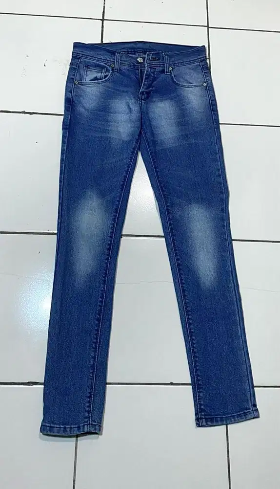 celana jeans size 27