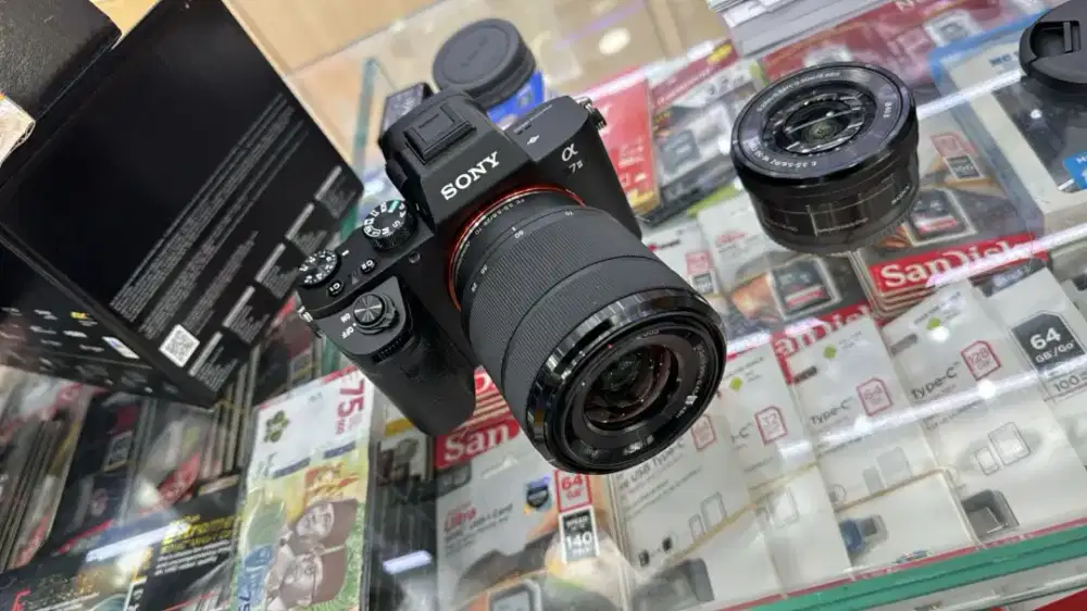 KAMERA SONY a7 ii kit  (Fotografer/Vlog)