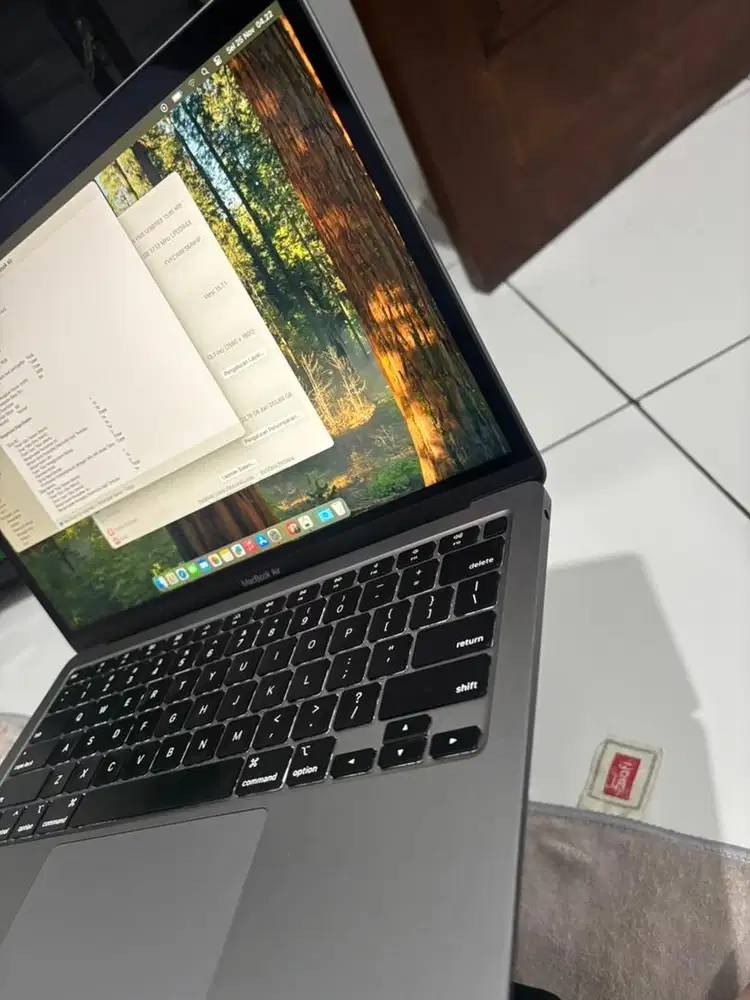 Macbook air 2020 cor i3 8/256