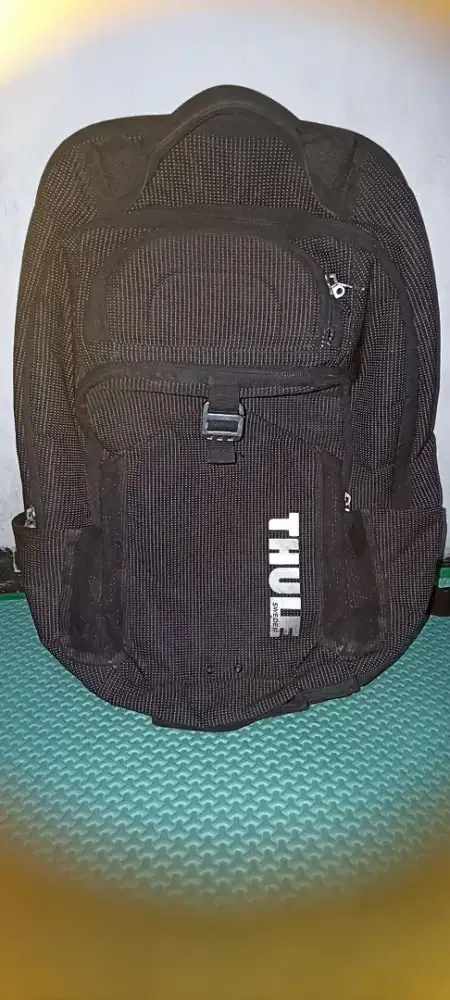Tas ransel thule crossover 32 L.