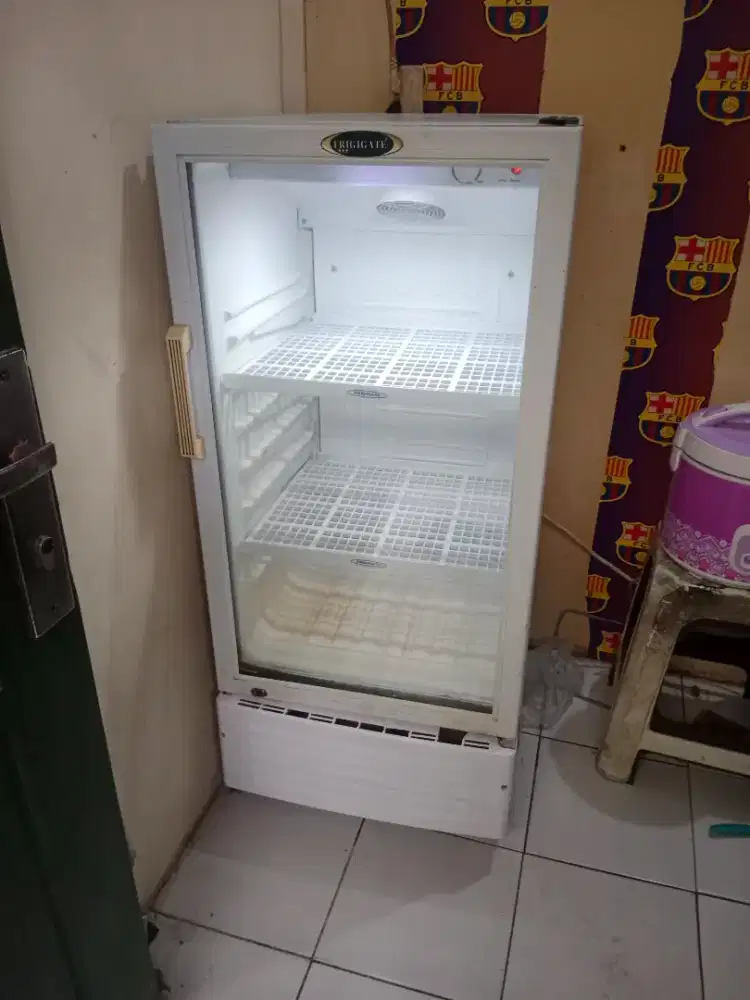 Showcase minuman normal jual cepat