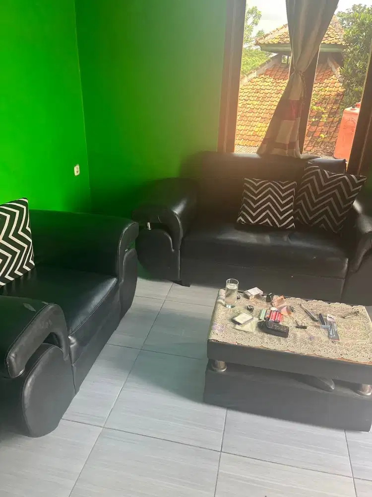 Sofa minus kulit kelopek ada 3 sofa