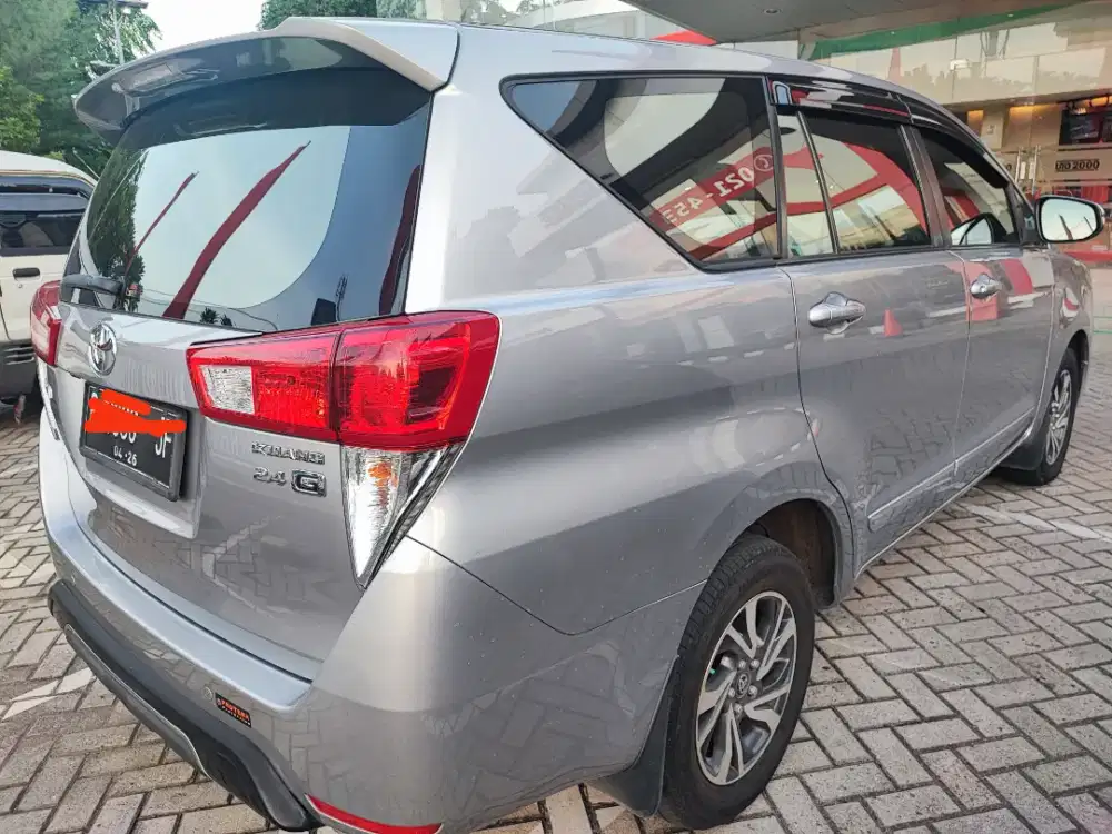 Toyota Innova Reborn Diesel 2021 AT Silver