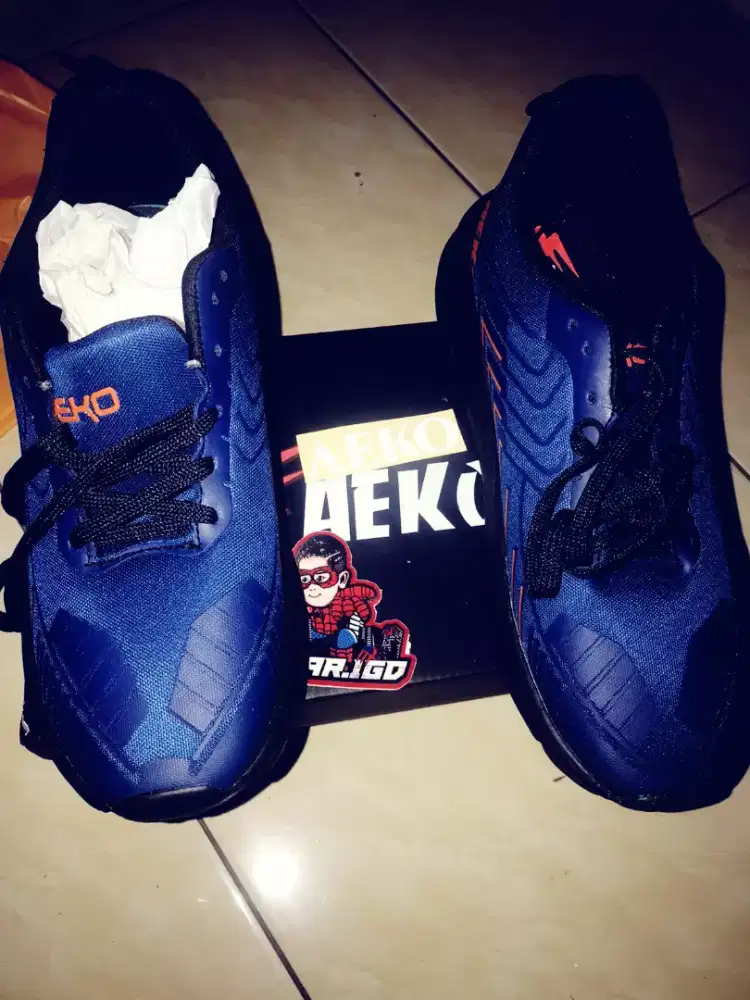 Sepatu running & jogging