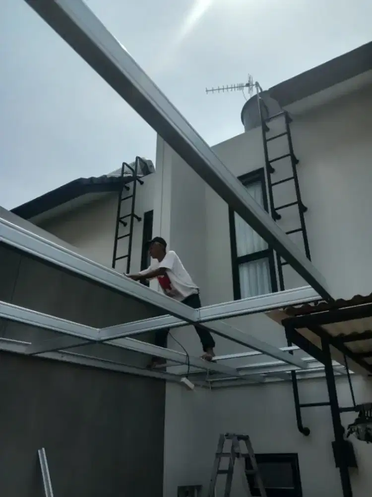 Renovasi perbaikan Rumah