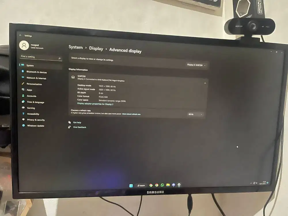 monitor samsung 24 inc, 60hz, 1080p tanpa kaki