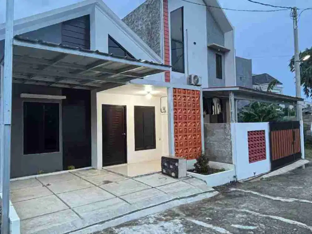 Rumah Cantik dekat alun dan stasiun