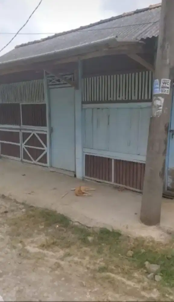 Dijual kantin sekolah depan smk negeri kawunganten