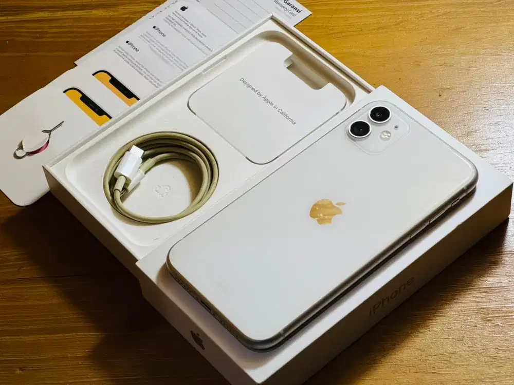 iPhone 11 128GB iBox BH77%  White Original Bawaan