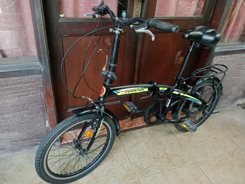 Sepeda lipat phoenix