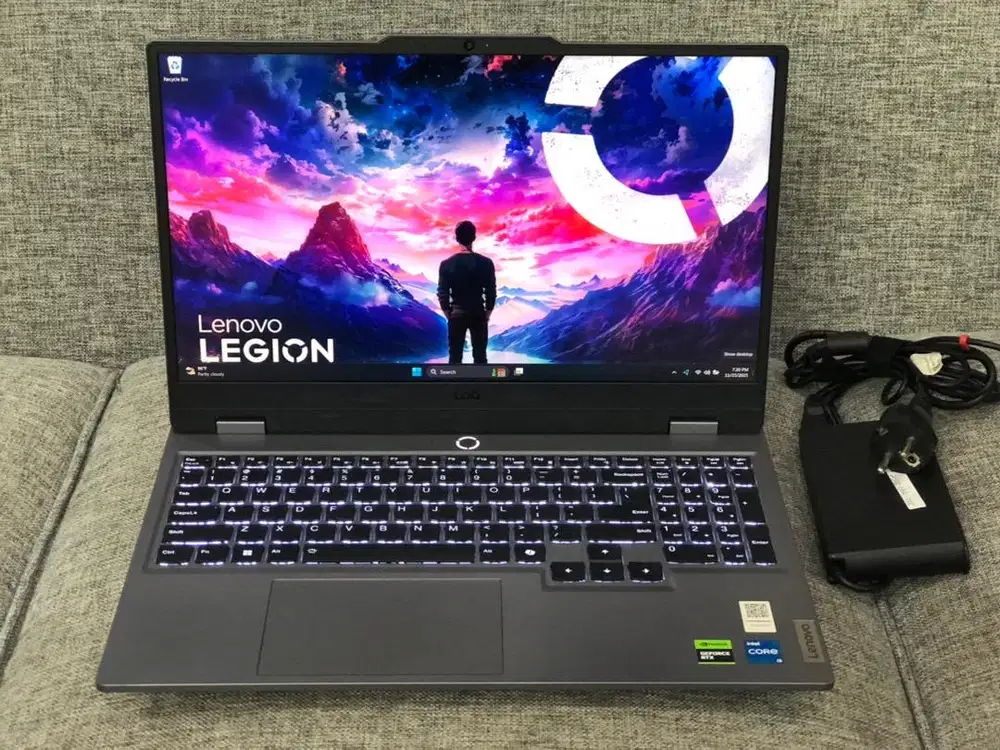 LENOVO LOQ 15 CORE i5-12450HX RTX 3050 RAM 12-512GB On Agust 2026
