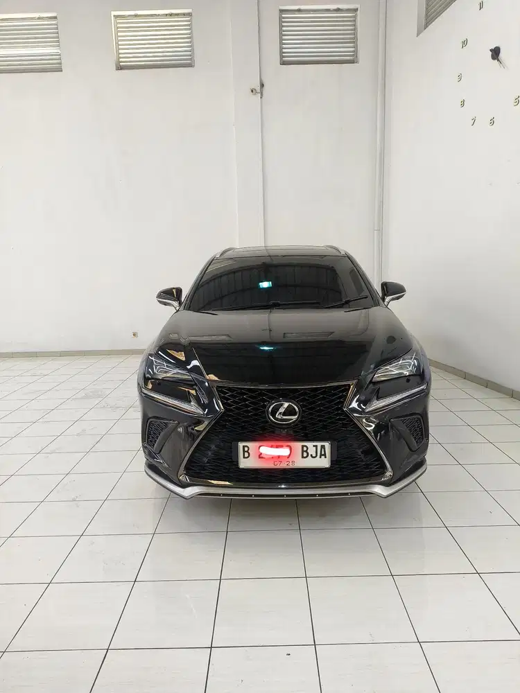 Lexus NX300F Sport ATPM 2019
