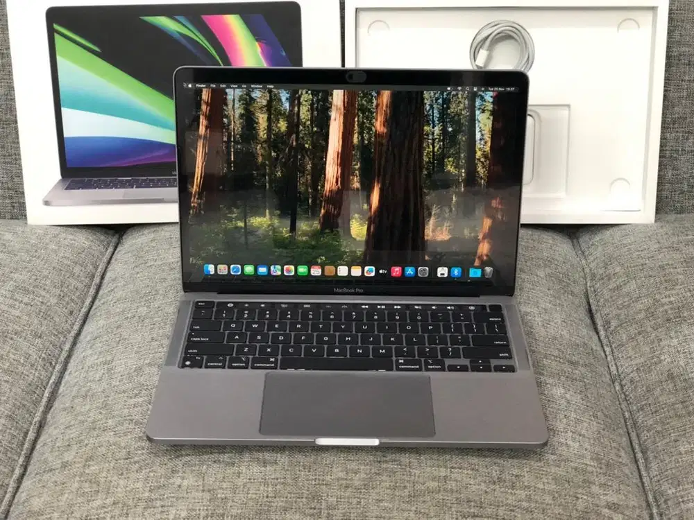 MACBOOK PRO M1 2020 GREY RAM 8/512 GB SSD LIKENEW CC 60 FULLSET