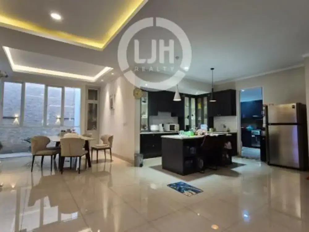 Rumah Minimalis di Janur Elok, Kelapa Gading, Jakarta Utara