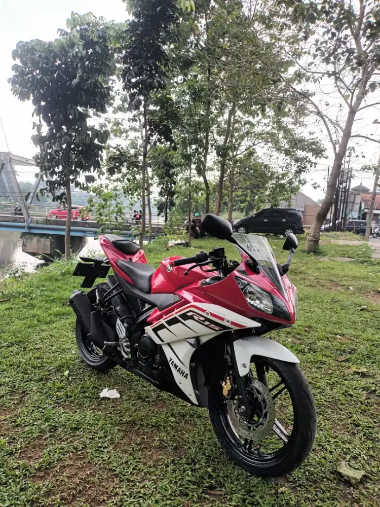 YAMAHA R15 v2 TAHUN 2015 ANTIK