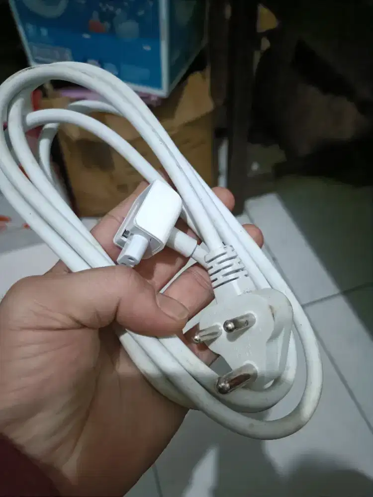 Apple MagSafe Original AC Power Extension kondisi bekas