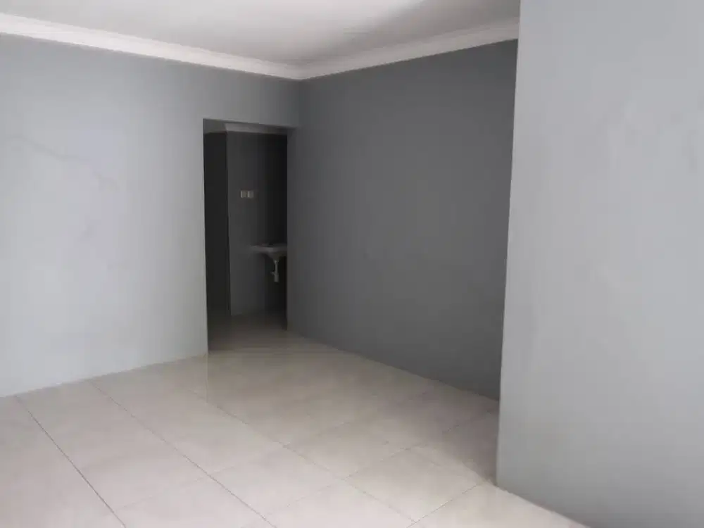 Dijual rumah hitung tanah 10x20 di wisma Mukti hanya 2 M nego