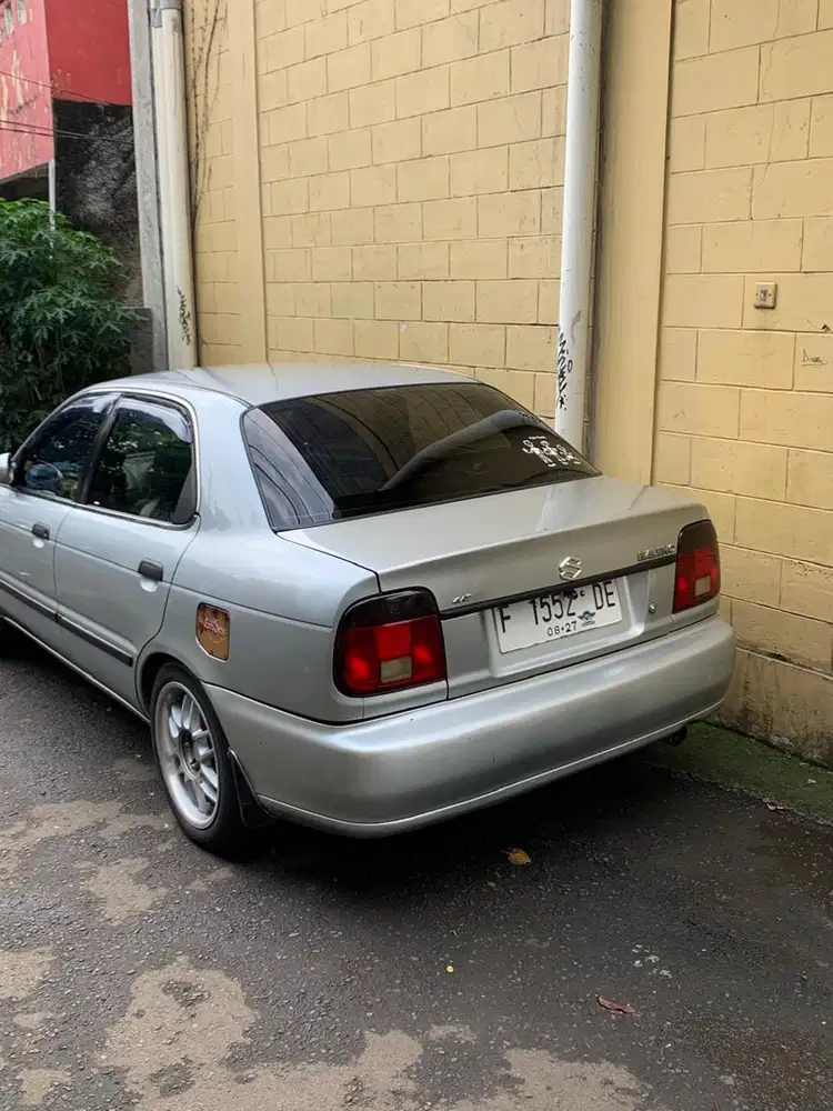 Suzuki Baleno 2000 Bensin