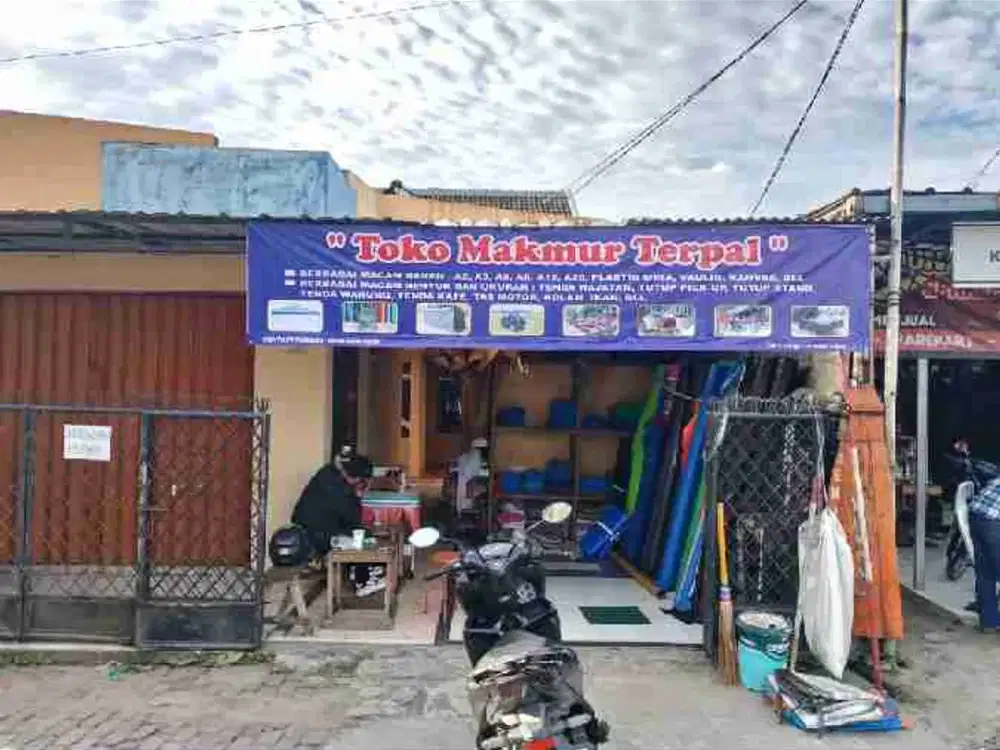 Rumah Kos Bertingkat dan Kios di pinggir jalan raya Tigaraksa Tangerang