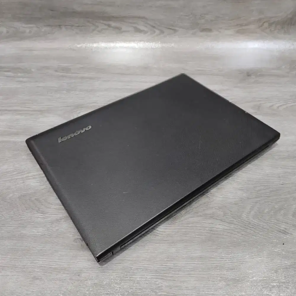 Laptop Lenovo Slim Ram 8GB Bonus Mouse Baru Siap pakai