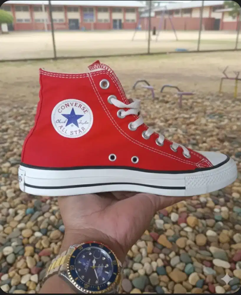 Sepatu  Converse Chuck Taylor All Star High  Size 39,5 insol 25