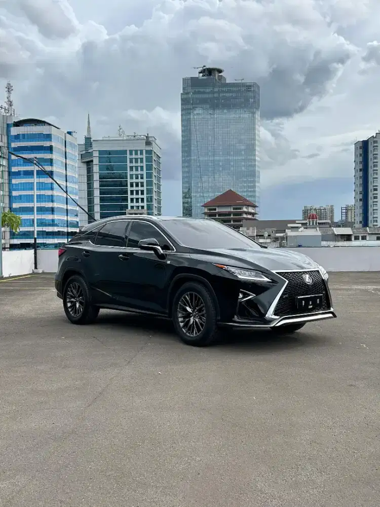 Lexus RX300 2019 Fsport / Full Spec / Low Kilometer / Like NEW