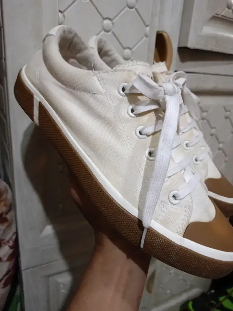 Sepatu Sneakers AIRWALK ORIGINAL size 41