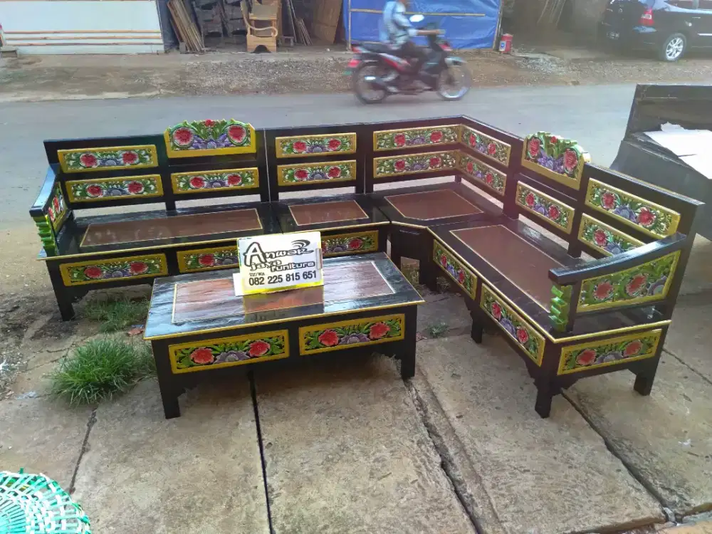 Kursi tamu sudut ukiran full kayu jati proses warna bakaran