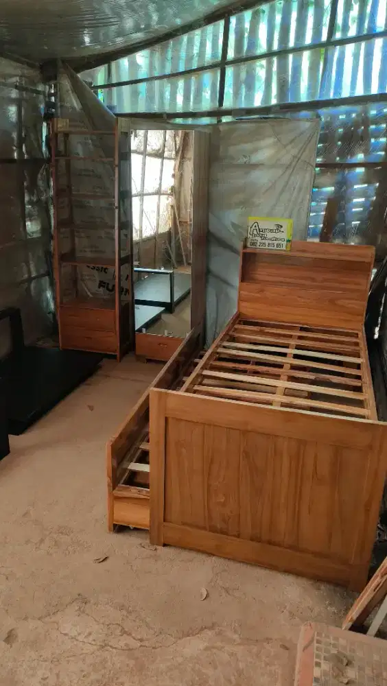 Tempat tidur anak susun minimalis full kayu jati