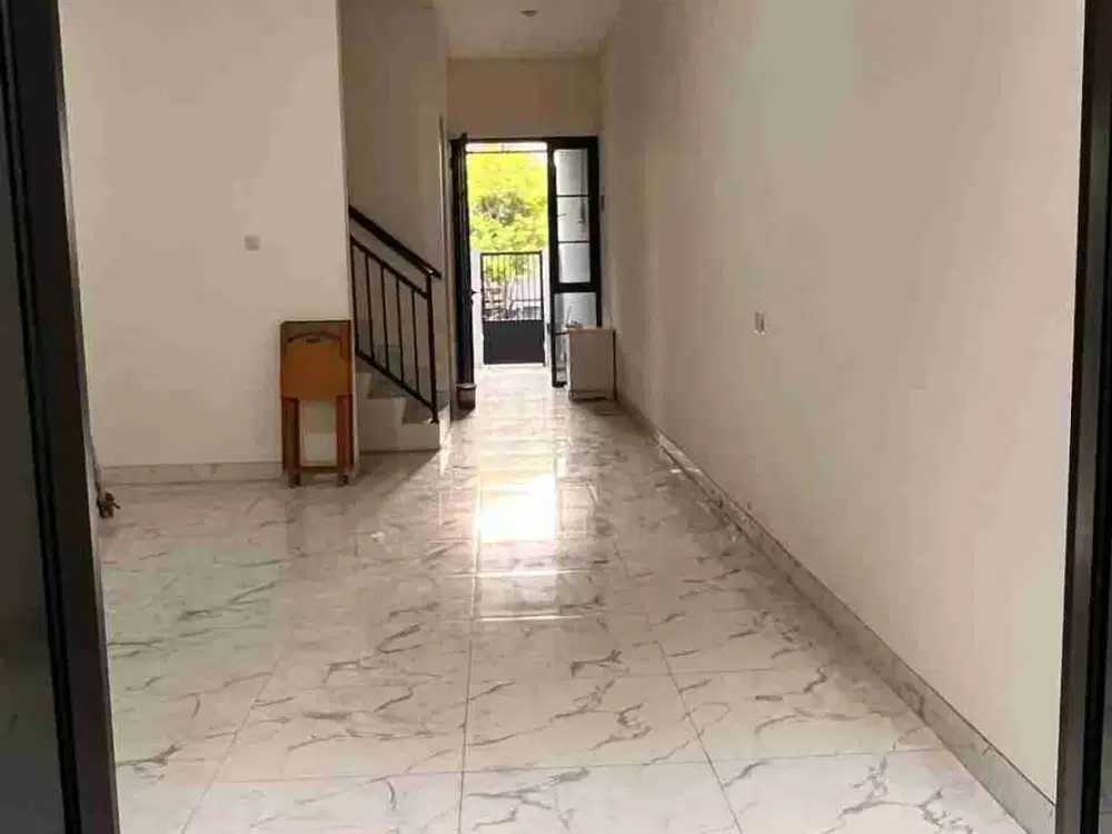 Rumah Baru Semolowaru Tengah Kota Dekat Untag, Nginden, Manyar