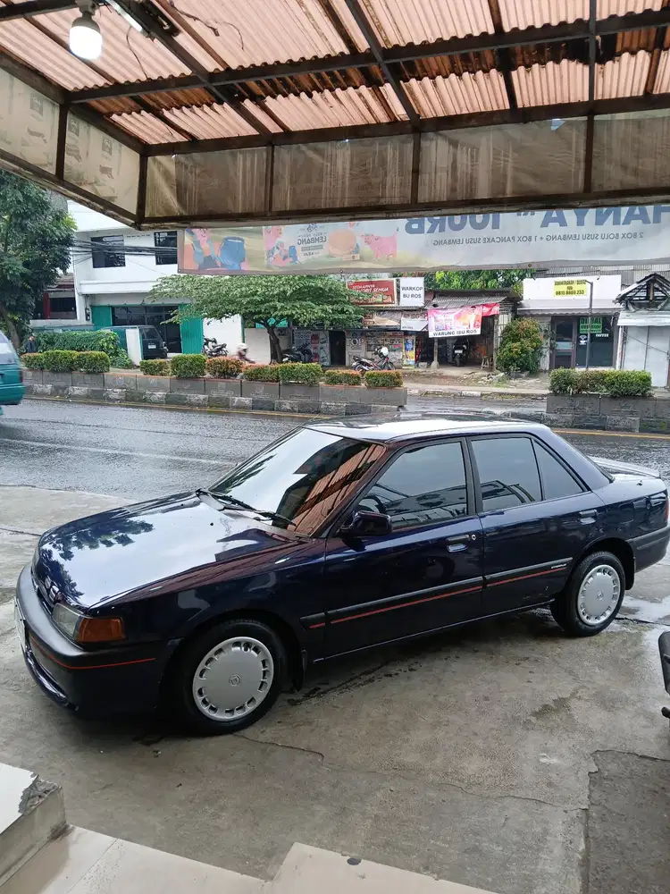 Mazda 323 1997 Bensin