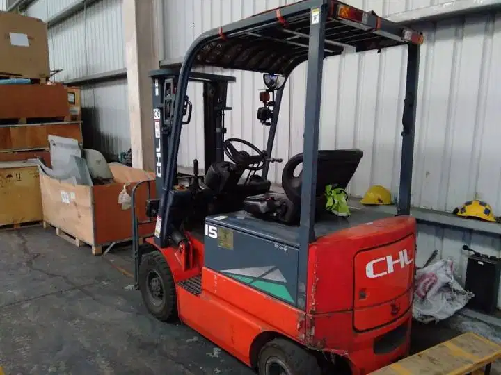 dijual Forklift elektric 1,5T merek CHL