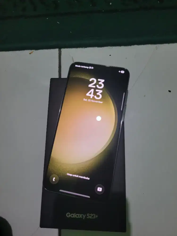 S23 Plus 8/256 graphite green Ex SEIN