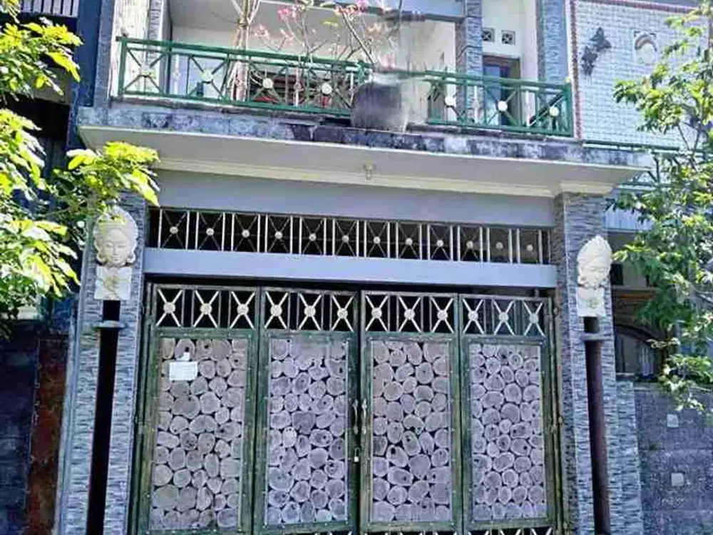 Rumah Keluarga Ideal 2 Lantai di Kesiman Denpasar