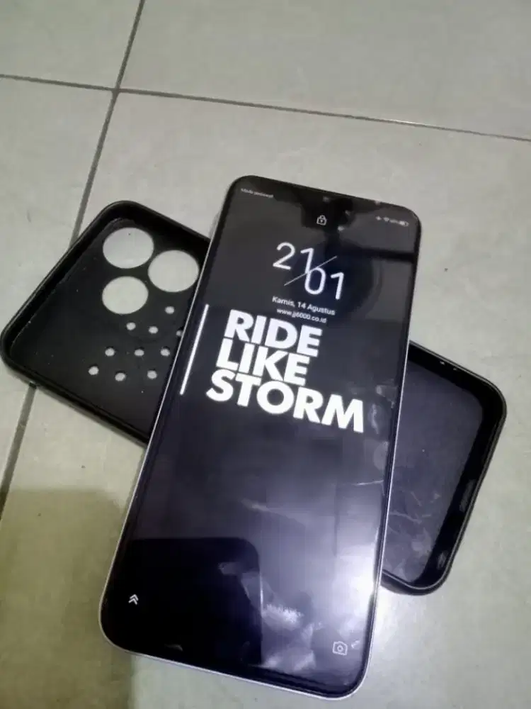Zte Ram 8+8 / 128 Joss tinggal pakai