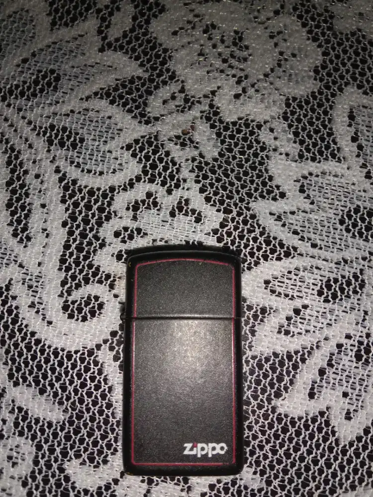 Korek Zippo Minimalis