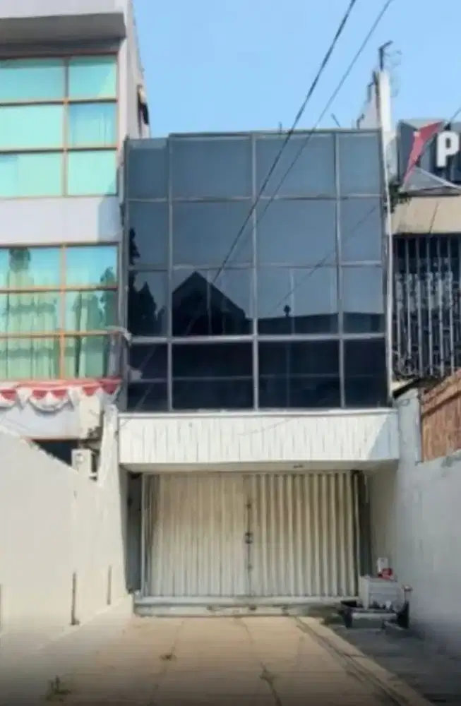 Dijual Ruko Lokasi Strategis di Mampang Prapatan