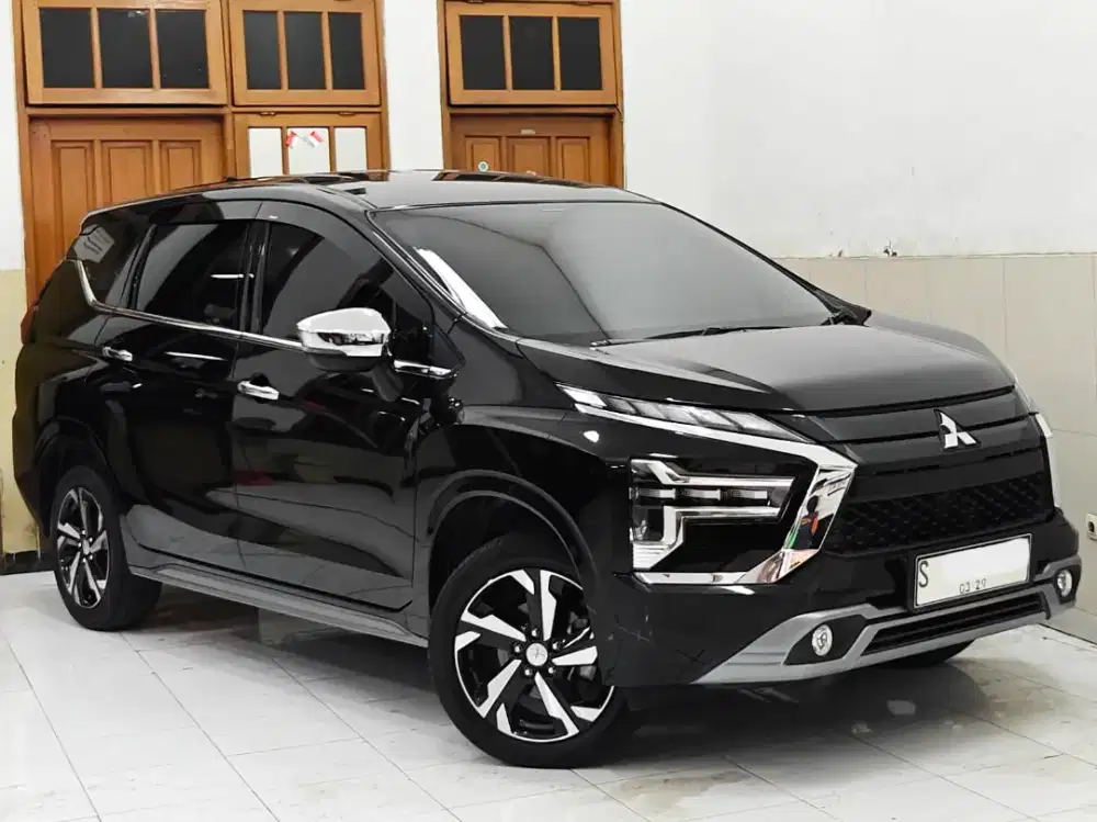 Spt Baru 23rb KM New Xpander Ultimate 2023 Hitam Automatic AT Tg1 2024