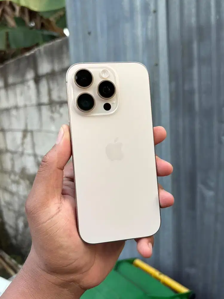 iPhone 16 Pro 256GB iBox Garansi ON Fullset Original | LCD Notif