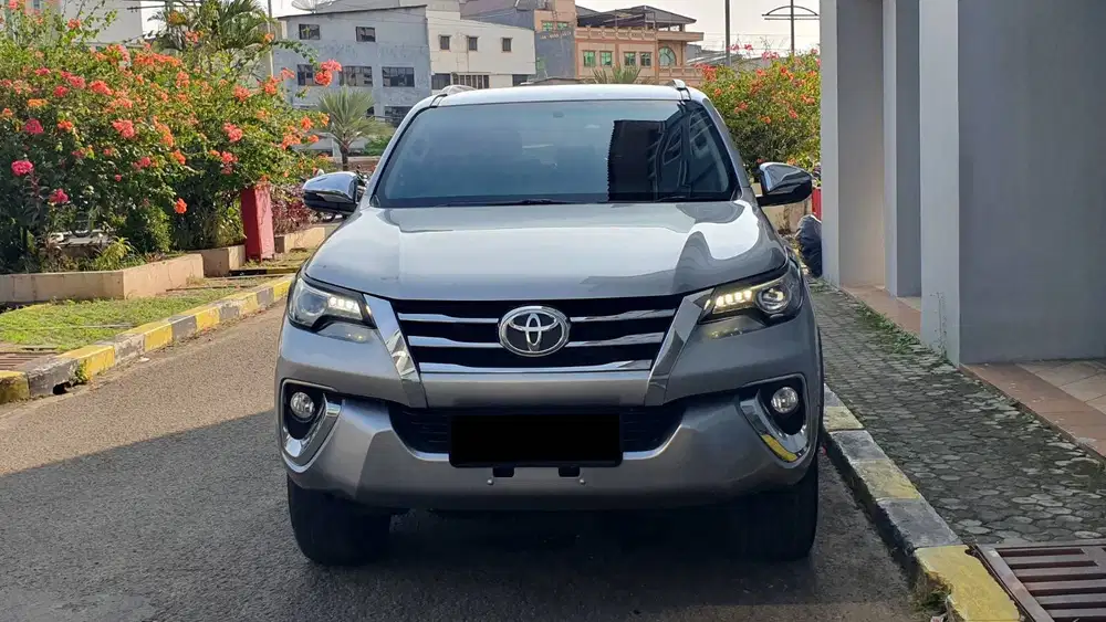 Toyota Fortuner 2.4 VRZ Diesel Facelift Doubledisk Cruise Control 2017