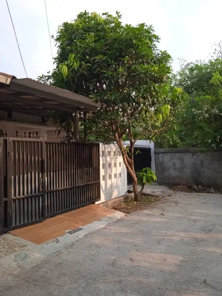 DISEWAKAN RUMAH CITAYAM