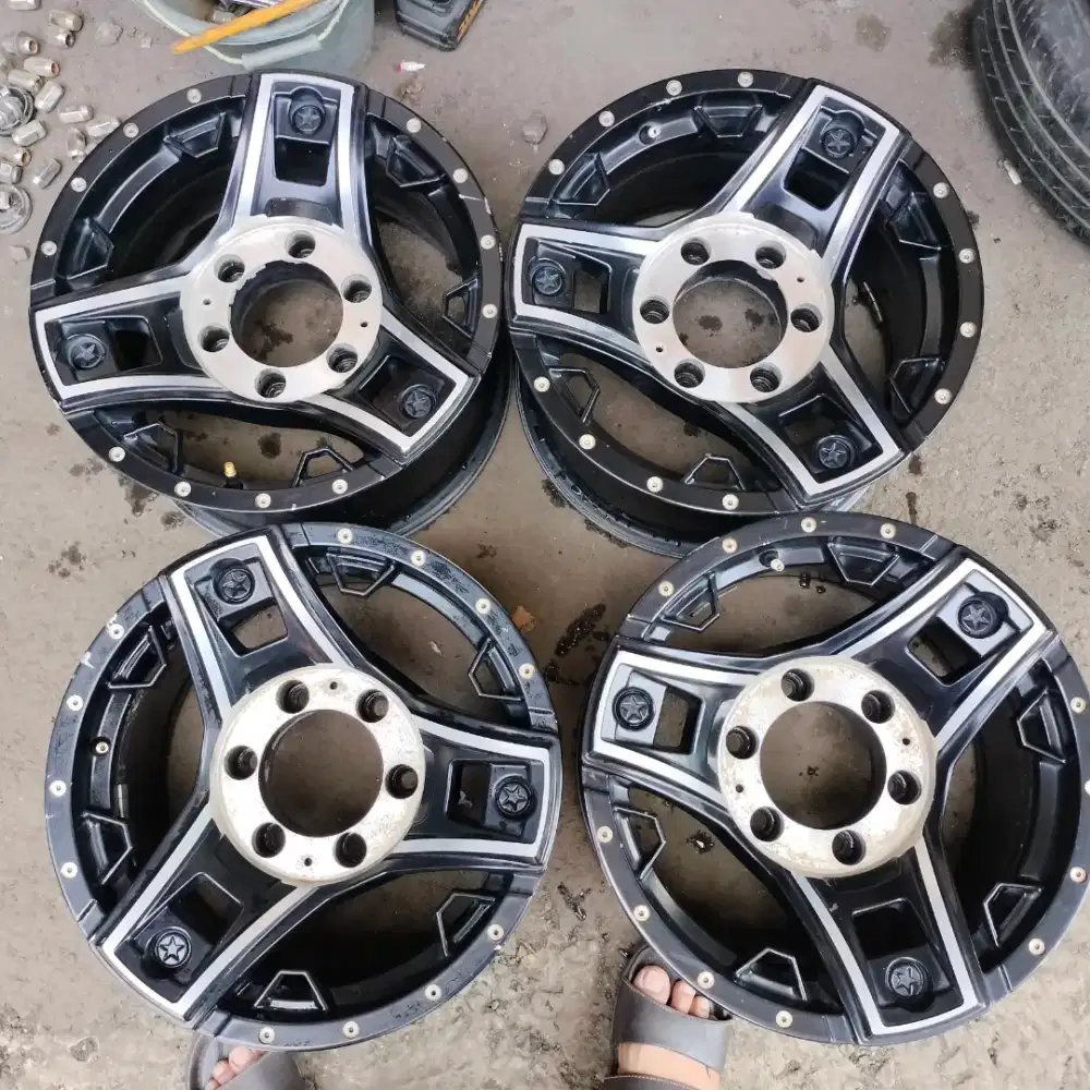 Velg ring 15 lebar 8 pcd 6x139,7 ET -10 ranger Triton hardtop dll