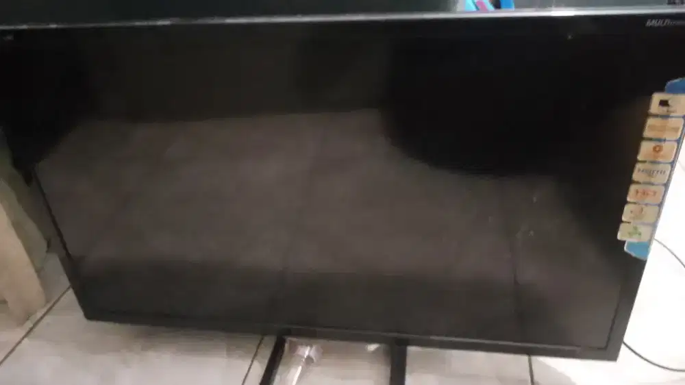 Tv Polytron LED second murah 32in