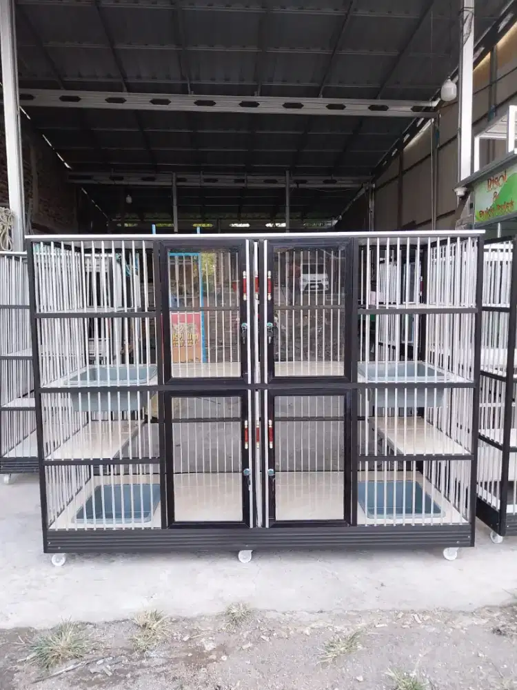 Jual kandang kucing baru pintu 4