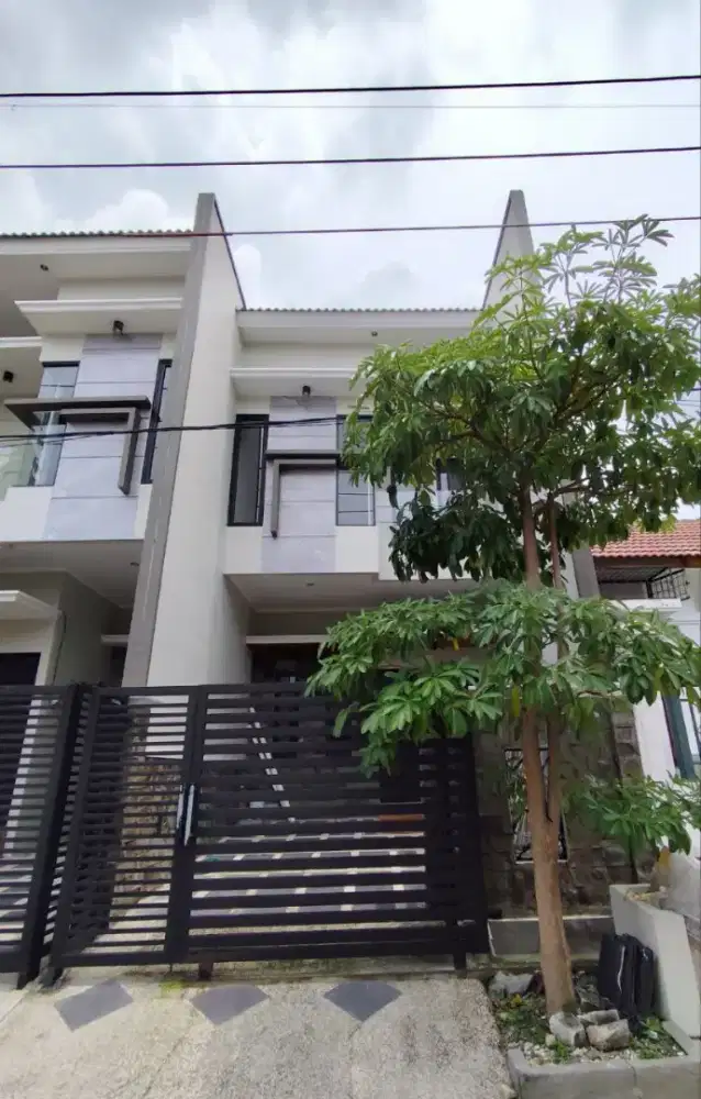 Mulyosari‼️Jual Rumah Baru dekar ITS,Pakuwon city,Sutorejo,kenjeran